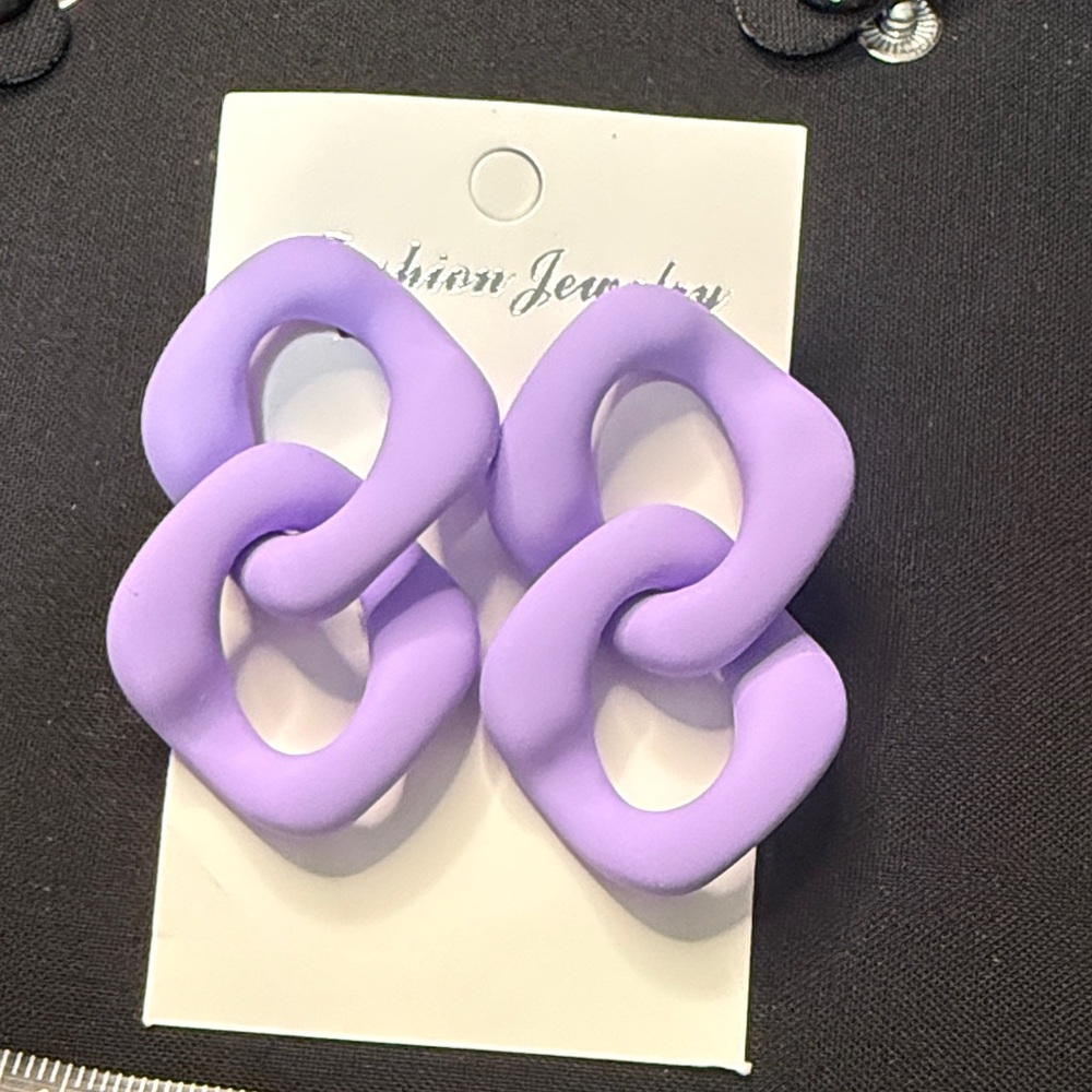 Purple Interlinked Earrings